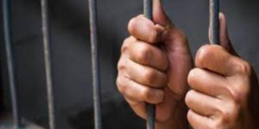 ضبط صاحب مقهي لاتجاره في النعام والكلاب والنسانيس في المحلة