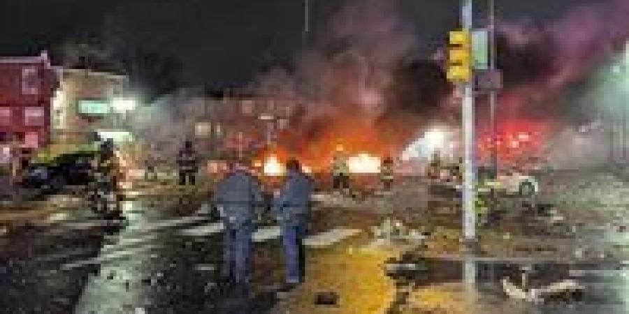 إصابة 5 أشخاص في حريق مصنع بلاستيك بشبرا الخيمة