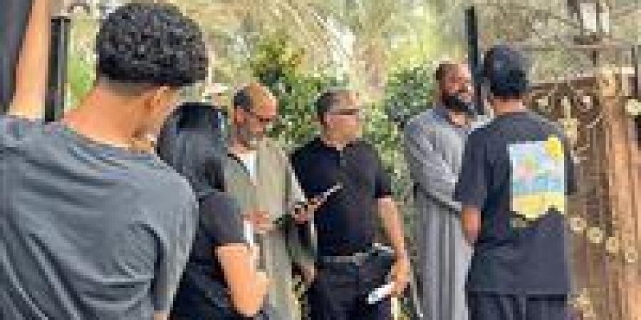 أشرف عبد الباقي يشارك الصور الأولى من فيلم السادة الأفاضل