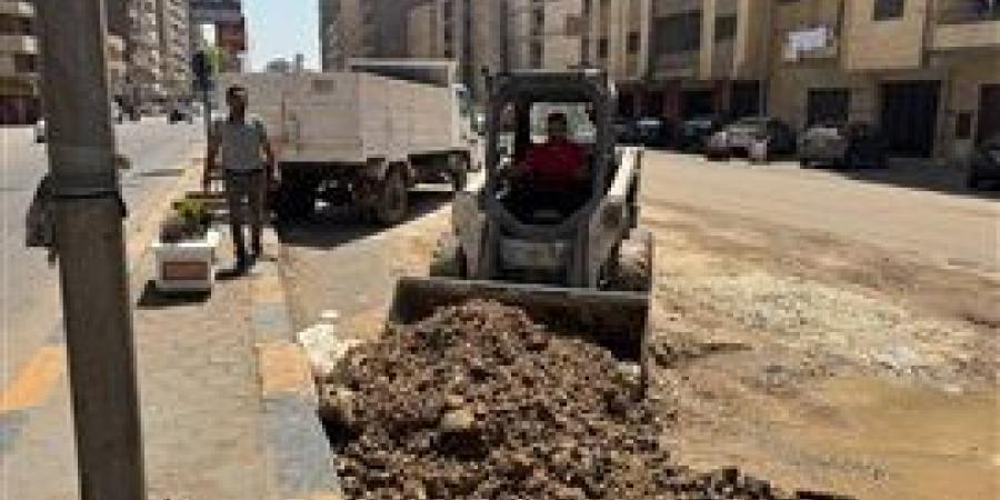 محافظ الجيزة يتابع إصلاح كسر ماسورتي مياه بشارع ترسا خلال إجازة عيد الأضحى