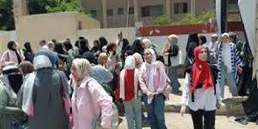 فى أول أيام امتحانات الثانويه العامه.. إحالة 4 طلاب للتحقيق بكفر شكر