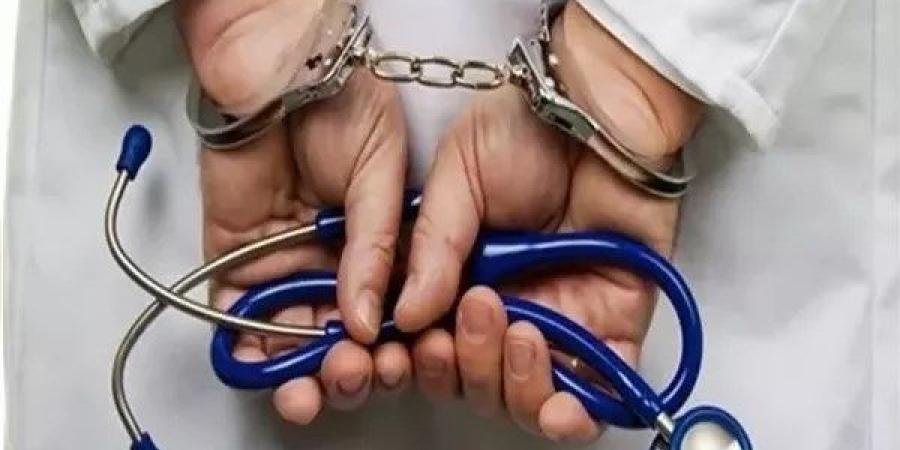 ضبط صيدلى متورط فى بيع أدوية مستشفى الهرم