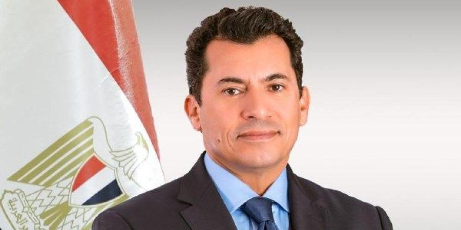 وزير الرياضة يشيد بأداء الأهلي فى مستهل مشواره بمونديال الأندية