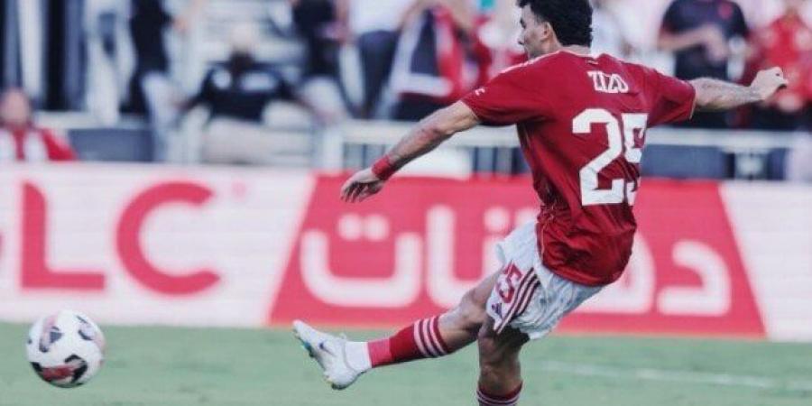 نجم الزمالك السابق: زيزو يلعب على أي حد في الأهلي