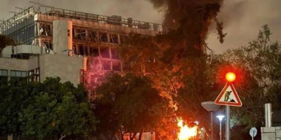 ضربة باليستية تطال العقل النووي لإسرائيل.. إيران تقصف معهد وايزمان وتل أبيب تشتعل