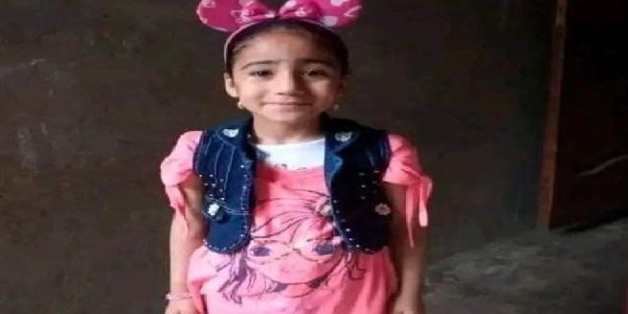 عاجل.. الإعدام شنقا لجامع خردة قتل طفلة وسرق قرطها الذهبي بالشرقية