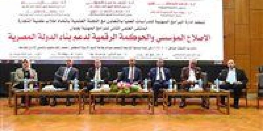 رئيس جامعة أسيوط يعلن توصيات الملتقى العلمي الثاني للبرامج المهنية لدعم الإصلاح المؤسسي