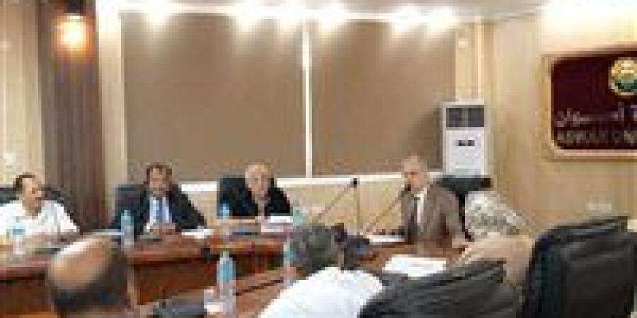 مجلس شئون التعليم والطلاب بأسوان تستعد للعام الجامعي الجديد