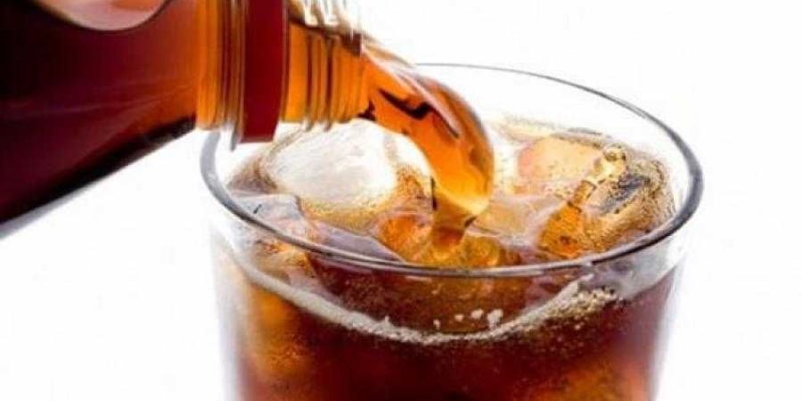 قد تسبب زيادة الوزن.. أضرار المشروبات الخالية من السكر
