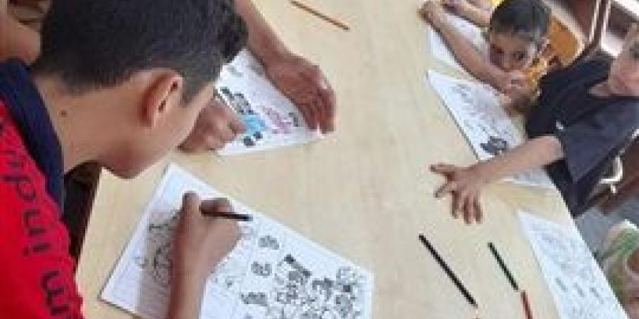 أنشطة تفاعلية وندوات توعوية وتثقيفية عن مخاطر الإدمان وتعاطي المخدرات لأعضاء مركز شباب الملكيين البحرية بالحسينية
