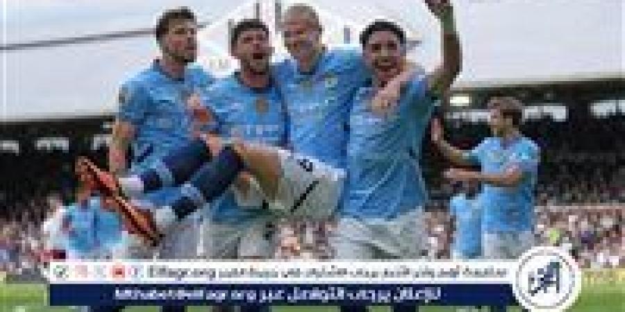 نجم مانشستر سيتي يكشف موقفه من الرحيل