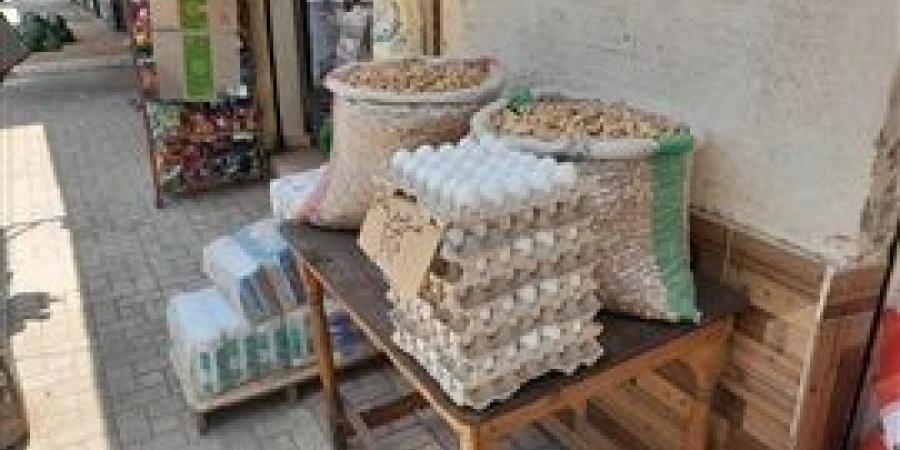 محافظ كفرالشيخ يتابع سوق اليوم الواحد للسلع الغذائية بمدينة سيدي غازي