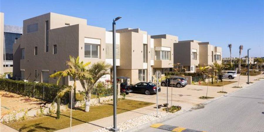 إصلاح إستراتيجي عميق لسوق العقار في مصر.. لجنة عليا لتسعير الوحدات السكنية تساعد في تطبيق قانون الضريبة بشكل حقيقي.. تنفيذ عدة آليات تشمل تأمين حقوق الملكية من خلال إنشاء سجل ملكية موحد