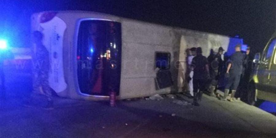 انقلاب ميكروباص على محور 30 يونيو جنوب بورسعيد وإصابة 10 أشخاص
