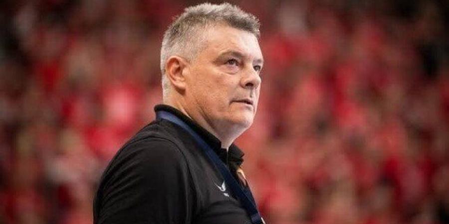 الإسباني باسكوال مديرًا فنيًا لمنتخب اليد