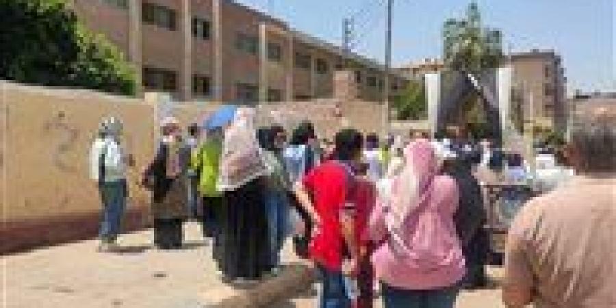 شكوى من صعوبة امتحان اللغة العربية بالقليوبية