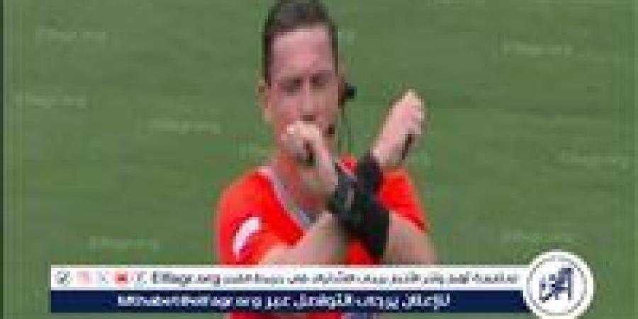 إشارة حكم مباراة ريال مدريد وباتشوكا تدخل التاريخ في المونديال.. فما القصة؟