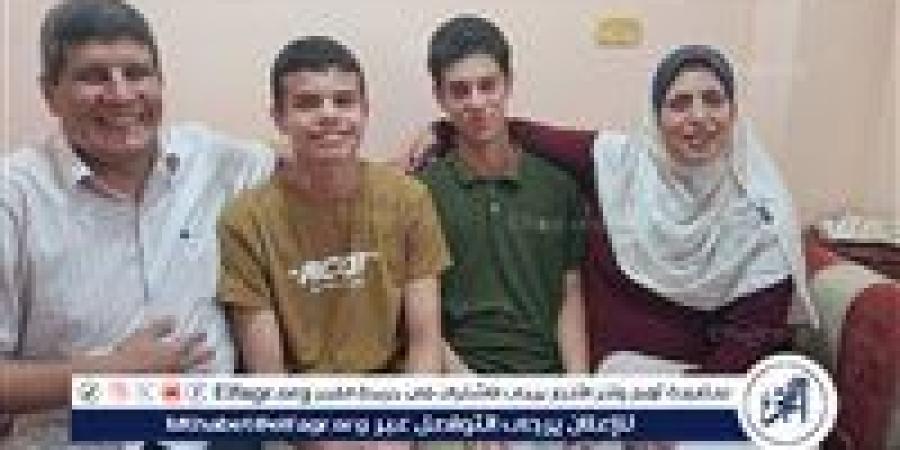"مثلي الأعلي الدكتور مجدي يعقوب".. أول الشهادة الاعدادية بالبحيرة: بذاكر 8ساعات وأنوى علاج المرضي بالمجان (فيديو)
