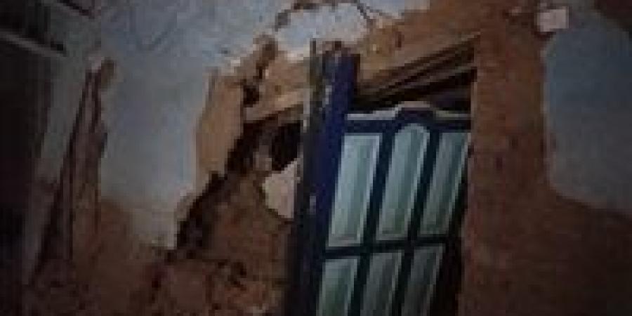 انهيار عقار مكون من 3 طوابق فى شبرا بالقاهرة