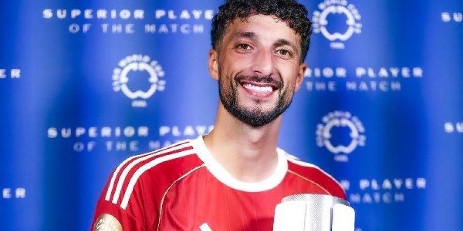وسام أبو علي رجل مباراة الأهلي وبورتو