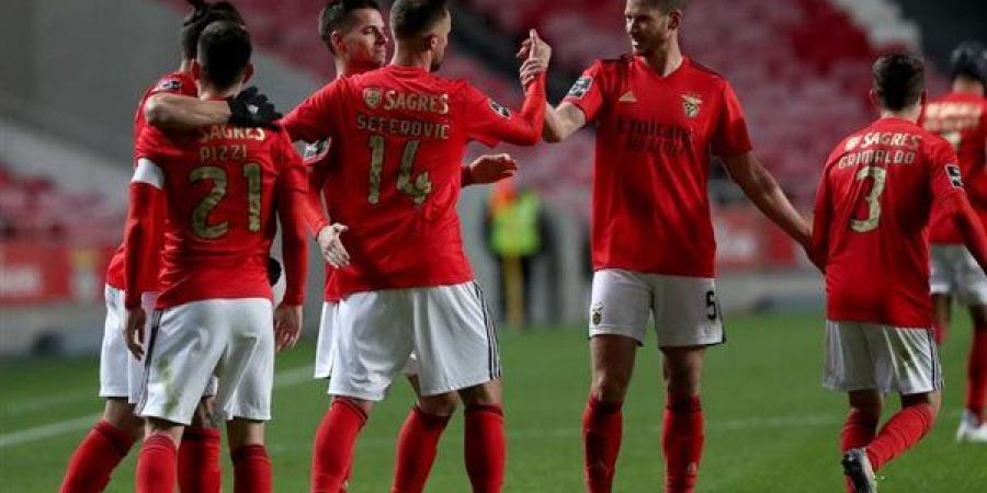 دي ماريا يقود تشكيل بنفيكا أمام بايرن ميونخ في كأس العالم للأندية